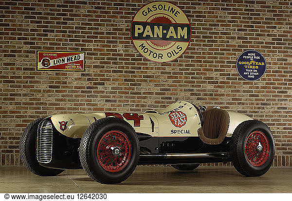 Miller Ford 1935 . Künstler: Simon Clay.
