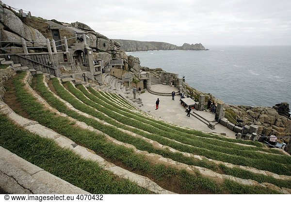Minack Cliff Theatre  Zuschauertribüne  Porthcurno  Cornwall  Südengland  Großbritannien  Europa