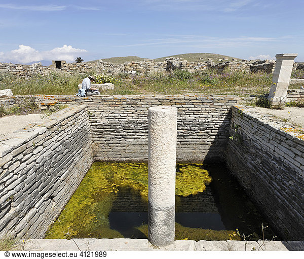 Minoa-Brunnen  Delos  Griechenland