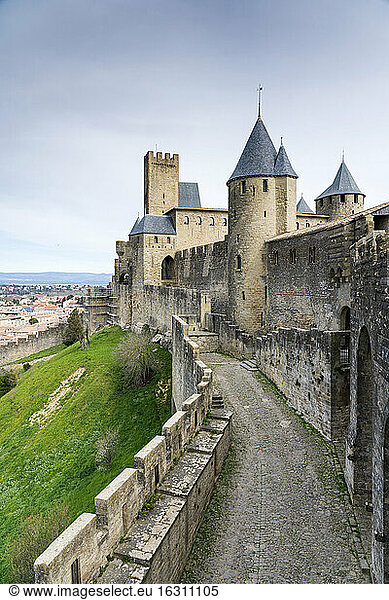 Mittelalterliche Festungsstadt Carcassonne  Languedoc-Roussillon  Frankreich