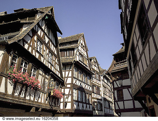 Mittelalterliche Häuser  Straßburg  Frankreich