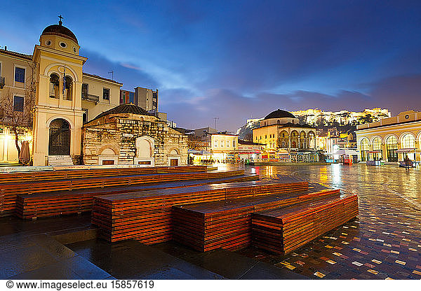 Monastiraki-Platz am frühen Morgen