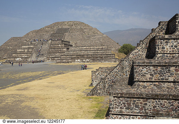 Mondpyramide  Archäologische Zone von Teotihuacan  UNESCO-Weltkulturerbe  Bundesstaat Mexiko  Mexiko  Nordamerika