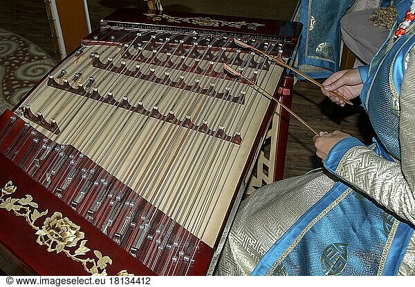 Mongolian musical instrument  Ívörkhangai  Övörkhangai  Mongolia  Asia