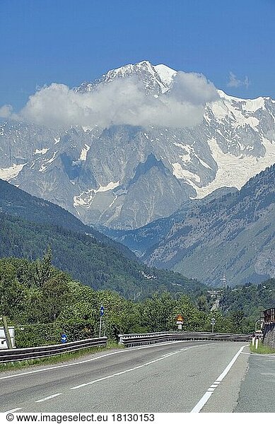 Mont Blanc  High Savoie  Savoie  Auvergne-Rhone-Alpes  France  Europe  Mont Blanc Massif  Europe