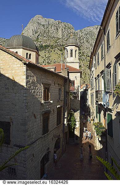 Montenegro  Crna Gora  Kotor  Tourists at historic old town