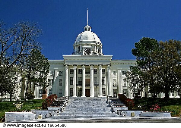 Montgomery Alabama State Capitol Building.