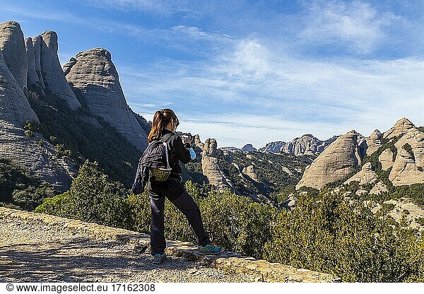 Montserrat is an emblematic mountain of Catalonia in which many types of sports are carried out and it is also known for religious themes.