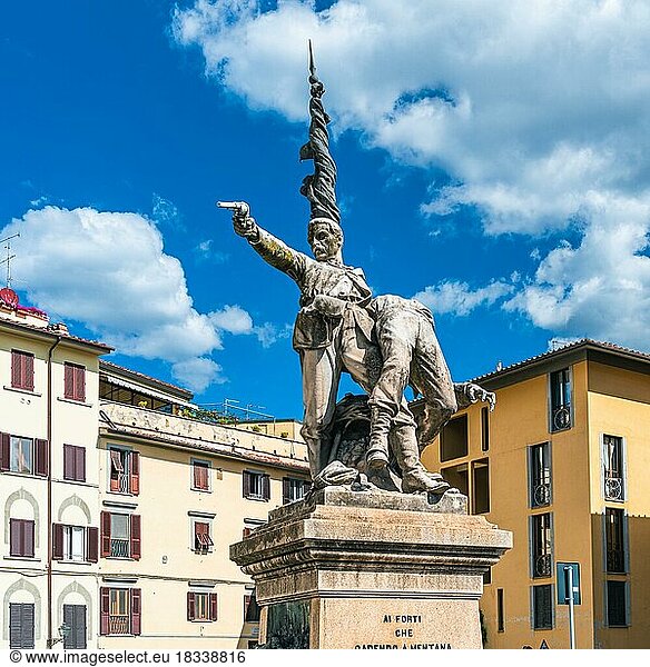 Monument of Piazza Mentana  Florence  Italy  Europe