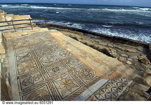 Mosaik an der seeseitigen Bath  römische Website von Sabratha  UNESCO Weltkulturerbe  Libyen  Nordafrika  Afrika