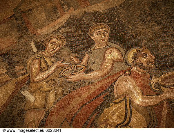 Mosaik  Ulysses und Polyphem  aus dem 4. Jahrhundert n. Chr.  Villa Romana del Casale  in der Nähe von Piazza Armerina  Sizilien  Italien  Europa