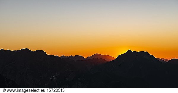 Mountain landscape  mountain silhouettes at sunset  alpine panorama  Karwendel Mountains  Tyrol  Austria  Europe