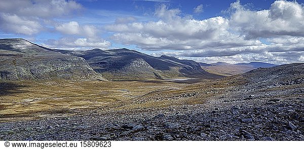 Mountain landscape  rocks  stones  Dovrefjell-Sunndalsfjella National Park  Norway  Europe