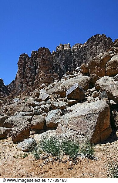 Mountains and rocks  Wadi Rum nature reserve  Jordan  Asia