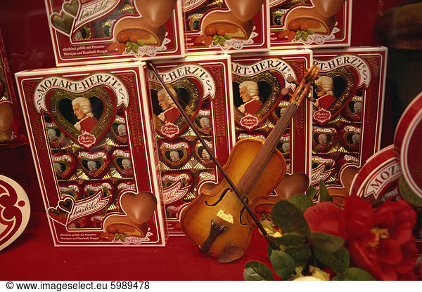 Mozart chocolates in Reber store  Salzburg  Austria  Europe