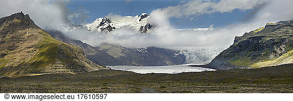 Mt Hvannadalshnjukur (2110m/6942ft)  the highest mountain in Iceland.; Mt Hvannadalshnjukur  Skaftafell National Park  Iceland.