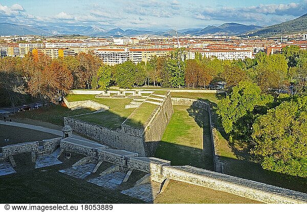 Murallas  Stadtmauer  Pamplona  Navarra  Spanien  Stadtmauern  Europa