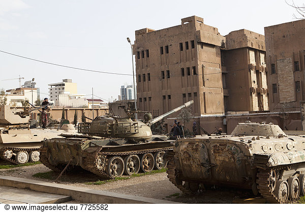 Museum  rot  Sicherheit  Irak  Bewachung