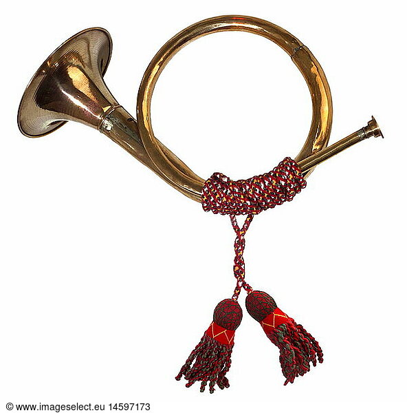 music  instruments  wind instruments  signal horn  Germany  1920s  20s  20th century  historic  historical  postillion  brass  cord  hunting horn  bugles  clipping  cut out  cut-out  cut-outs