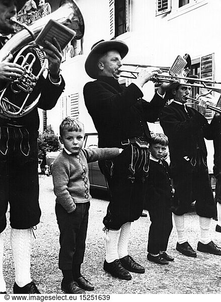 music  musician  brass music  brass band  traditional band  Wald im Pinzgau  Corpus Christi  1970s