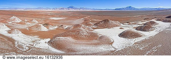 Muster  Textur  Landschaft in Tolar Grande  La Puna  Argentinien  Südamerika  Amerika.