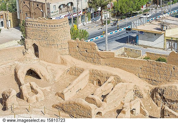 Narin Qal?eh ramparts and the city  Meybod  Yazd Province  Iran  Asia