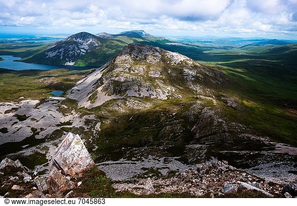 Nationalpark  Berg  Berggipfel  Gipfel  Spitze  Spitzen  Ansicht  Gebirgszug  Donegal  Irland