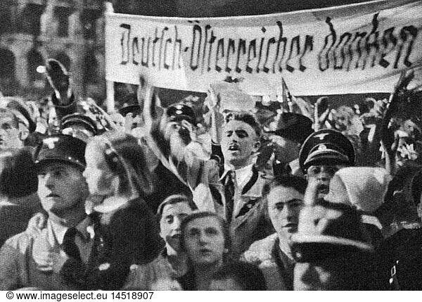 Nazism / National Socialism  politics  annexation of Austria 1938  Austrians at rally  1938  20th century  1930s  30s  Germany  NS  Nazism  Nazi era  National Socialism  German Reich  Third Reich  demonstration  demo  demonstrations  demos  demonstrators  demonstrator  cheers  jubilation  jubilance  cheer  cheering  jubilate  jubilating  banner  banners  euphoria  joy  happiness  happy  verve  wave of enthusiasm  elation  politics  policy  historic  historical  people