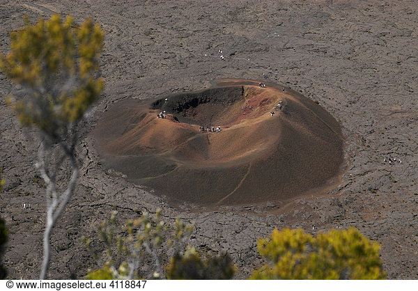 Nebenkrater Formica Leo des Vulkan Piton de la Fournaise  Insel La Reunion  Frankreich  Afrika