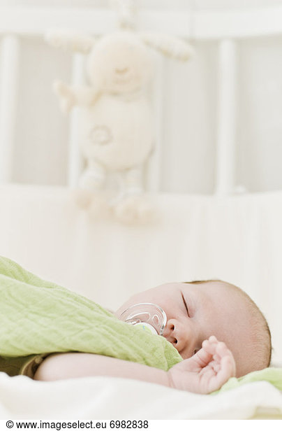 Neugeborenes neugeboren Neugeborene schlafen Baby