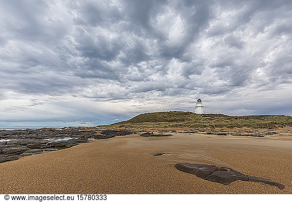 Neuseeland Ozeanien Südinsel Southland Otara Strand und Waipapa Point Lighthouse