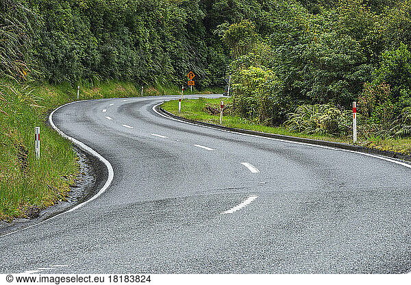 New Zealand  West Coast Region  Winding asphalt road