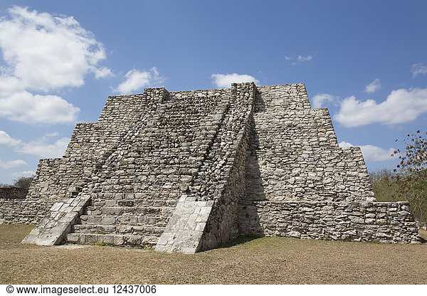 Nordwest-Tempel Maya-Ruinen Archäologische Stätte Mayapan Yucatan Mexiko Nordamerika