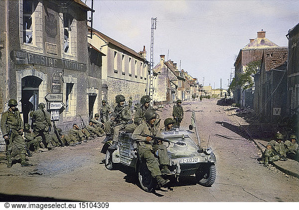 Normandy  soldiers  American  Carentan  World War II  WWII  war  France  historical