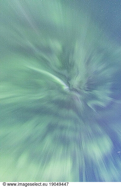 Northern Lights colors and movement