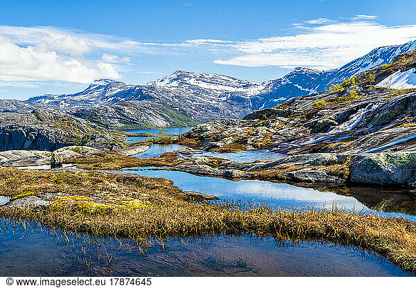 Norway  Nordland  Lake Litlverivatnet and surrounding mountains in Rago National Park