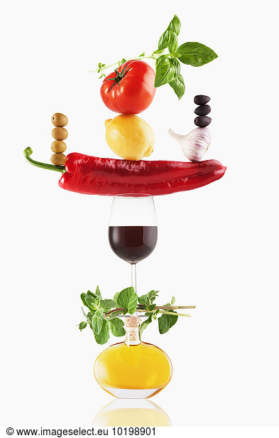 Obst  Gemüse  Olivenöl und Wein-Balance