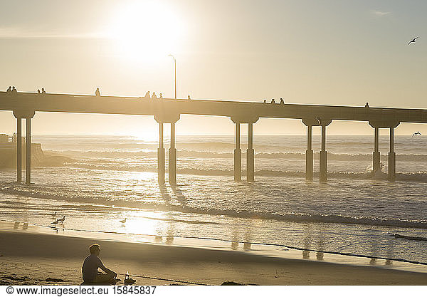 Ocean Beach Pier vor Sonnenuntergang im Winter. San Diego  Kalifornien.