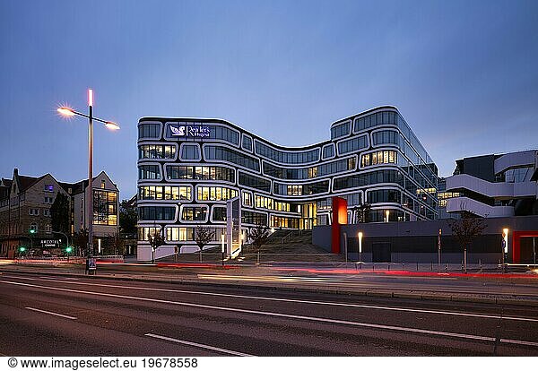 Office building Readers Digest Deutschland Verlag Das Beste GmbH  Heilbronner Straße  wipe effect  motion effect  logo  blue hour  Stuttgart  Baden-Württemberg  Germany  Europe