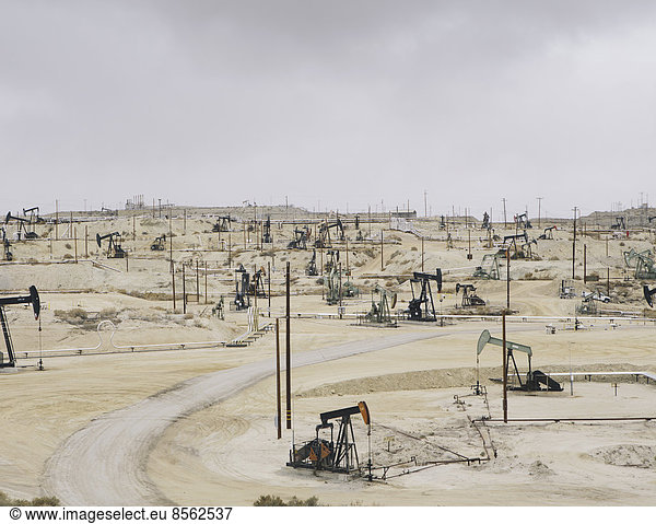 Oil rigs and wells in the Midway-Sunset shale oil fields  the largest in California