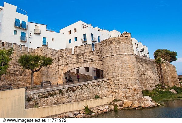 Old town and fortress  Mediterranean Sea  Peníscola  Castellón province  Valencian Community  Spain  Europe.