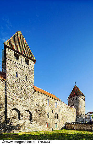 Old Town Walls  UNESCO World Heritage Site  Tallinn  Estonia  Europe