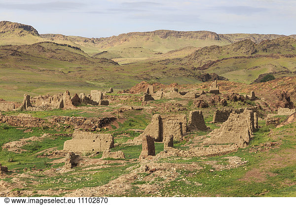 Ongiin Khiid monastery ruins Saikhan Ovoo The Gobi Mongolia Central Asia Asia