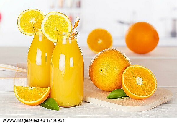 Orangensaft Orange Orangen Saft Getränk Flasche Fruchtsaft  Deutschland  Europa