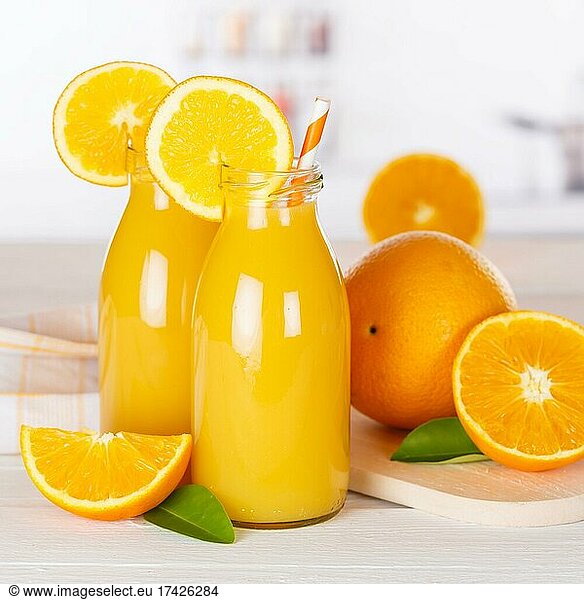Orangensaft Orange Orangen Saft Getränk Flasche Fruchtsaft quadratisch