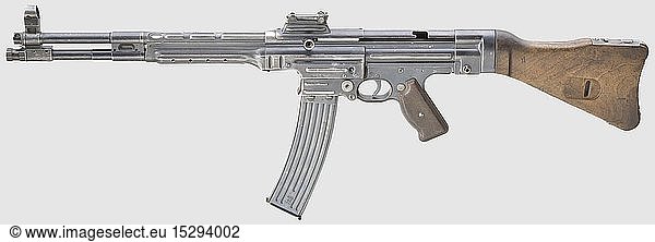 ORDONNANZWAFFEN DEUTSCHLAND BIS 1945  Sturmgewehr 44  Kaliber 7 92 Ã— 30 mm