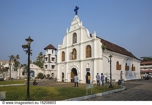 Our Lady of Hope Church on Vipin Island  Cochin (Kochi)  Kerala  India  Asia