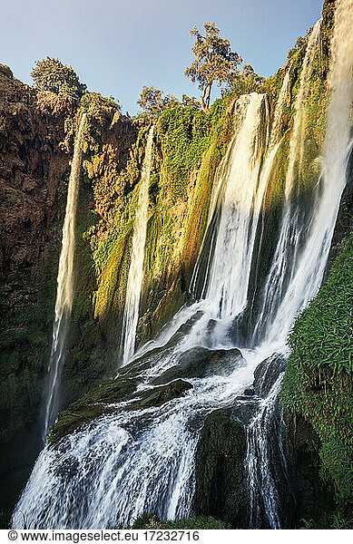 Ouzoud Wasserfall bei Sonnenuntergang  Ouzoud  Marokko  Nordafrika  Afrika