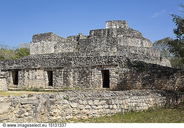 Ovaler Palast  Ek Balam  Yucatec-Mayan Archaeological Site  Yucatan  Mexiko  Nordamerika