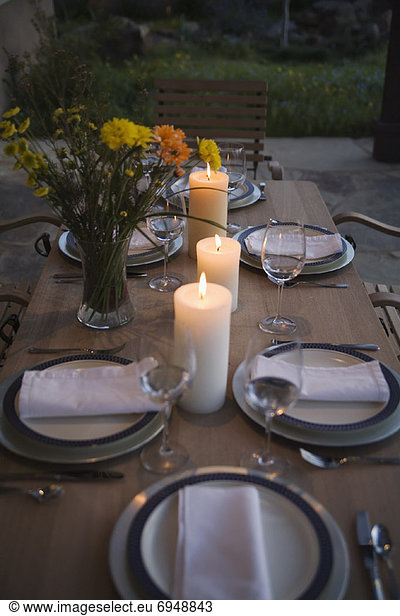 Overview of Table with Place Settings